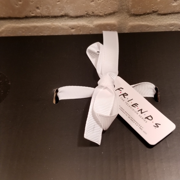 Rae Dunn Friends CENTRAL PERK mug and coffee drip NIB - Picture 3 of 3